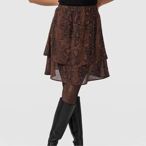 Saint + Sofia| ‘Etta’ Brown/Black Snake Print Layered Mini Skirt Sz 4